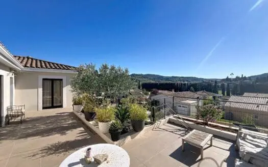 Vente maison 3 pièces 118.00 m², 34360