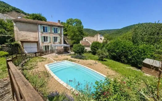 Vente maison 5 pièces 125.00 m², 34360