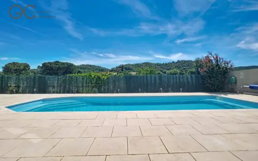 Vente maison 6 pièces 157.00 m², 34460