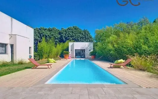 Vente maison 8 pièces 230.00 m², 34460