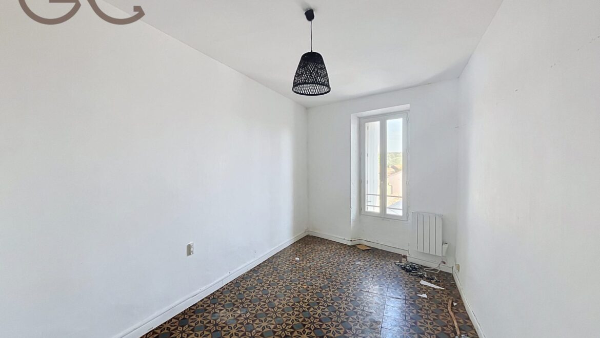 Maison 3 pièces 65 m² · à Cébazan · 65 m² · 79 000 €