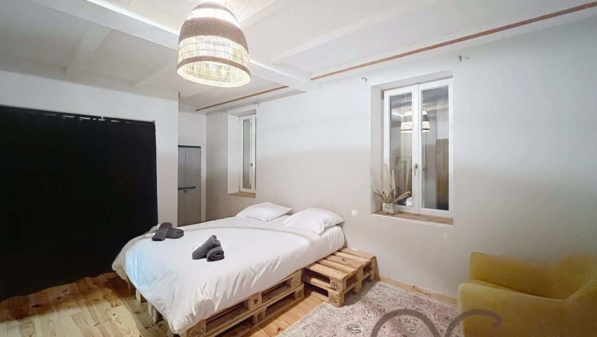 Maison 7 pièces 140 m² · à Maraussan · 140 m² · 369 000 €