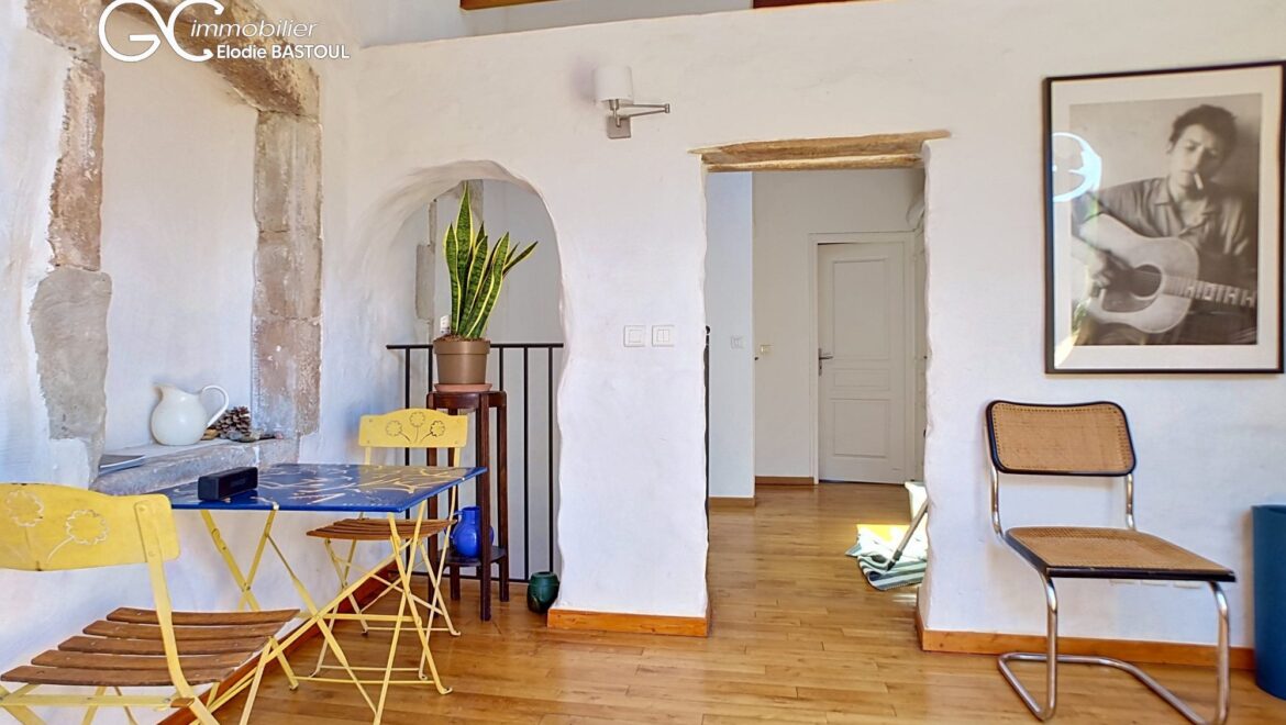 Maison 9 pièces 184 m² · à Saint-Chinian · 184 m² · 375 000 €